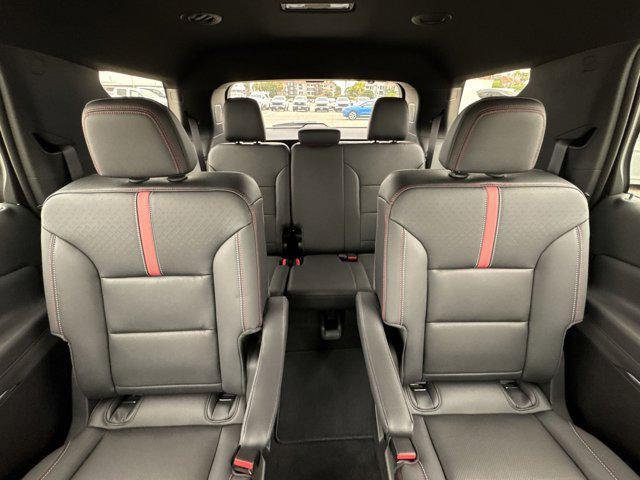 new 2025 Chevrolet Traverse car, priced at $56,092