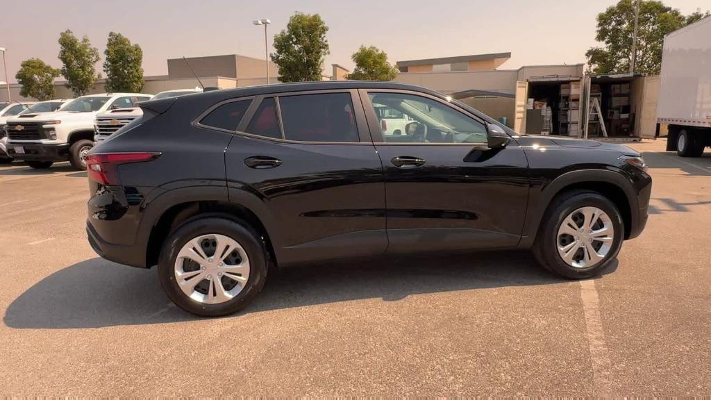 new 2025 Chevrolet Trax car, priced at $19,893