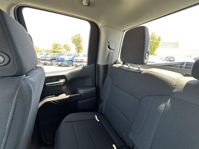 new 2025 Chevrolet Silverado 1500 car, priced at $39,218
