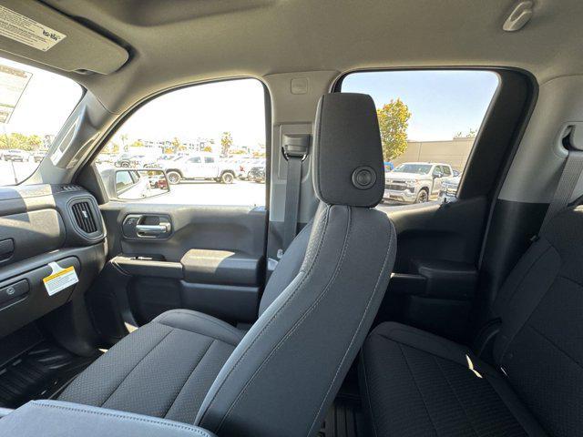 new 2025 Chevrolet Silverado 1500 car, priced at $39,218