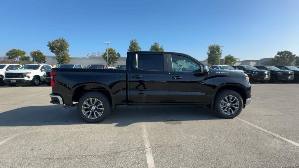 new 2025 Chevrolet Silverado 1500 car, priced at $49,043