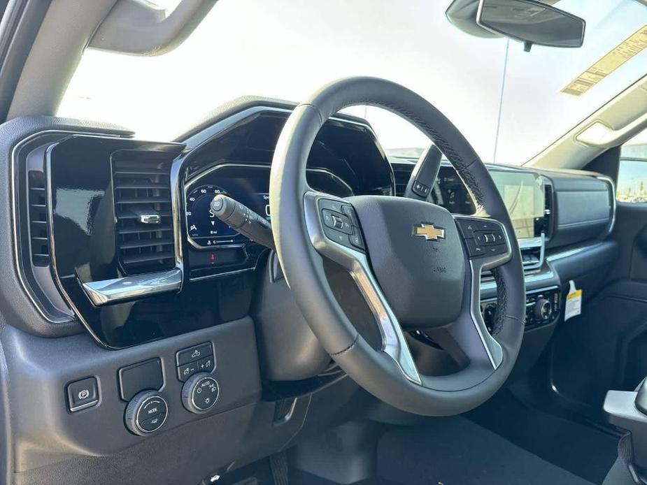 new 2025 Chevrolet Silverado 1500 car, priced at $49,043