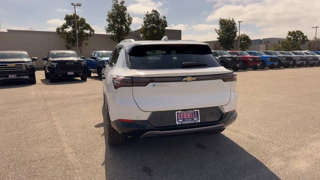 new 2025 Chevrolet Equinox EV car, priced at $34,637