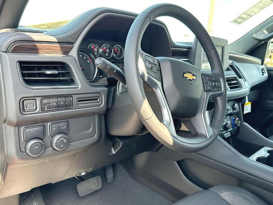 new 2024 Chevrolet Suburban car, priced at $63,189