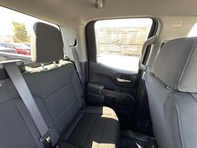 new 2025 Chevrolet Silverado 1500 car, priced at $39,218