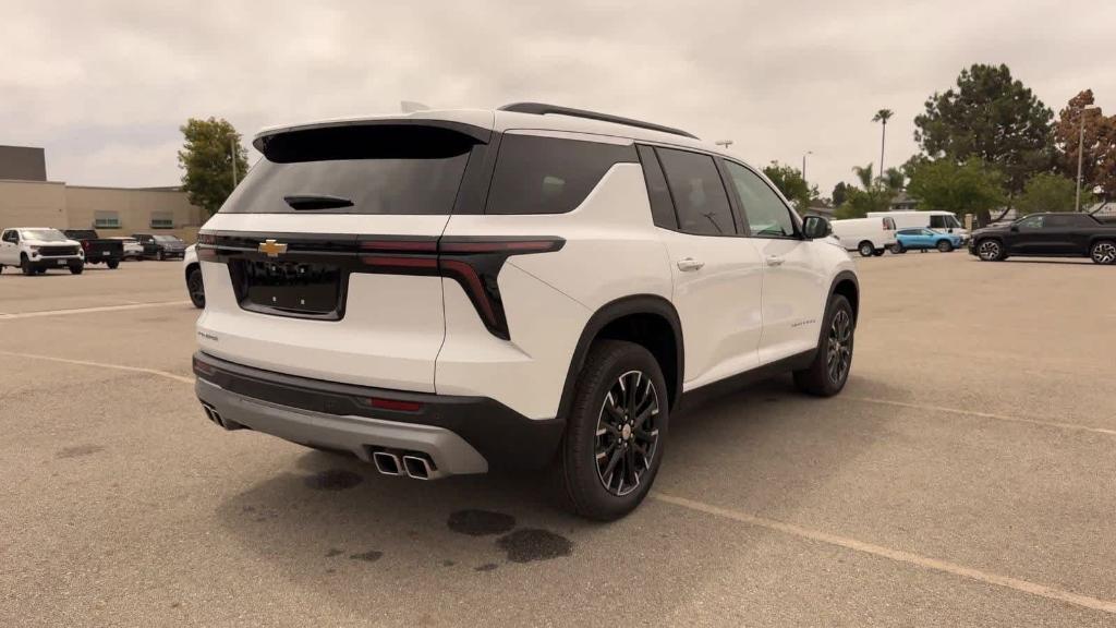 new 2025 Chevrolet Traverse car, priced at $44,893