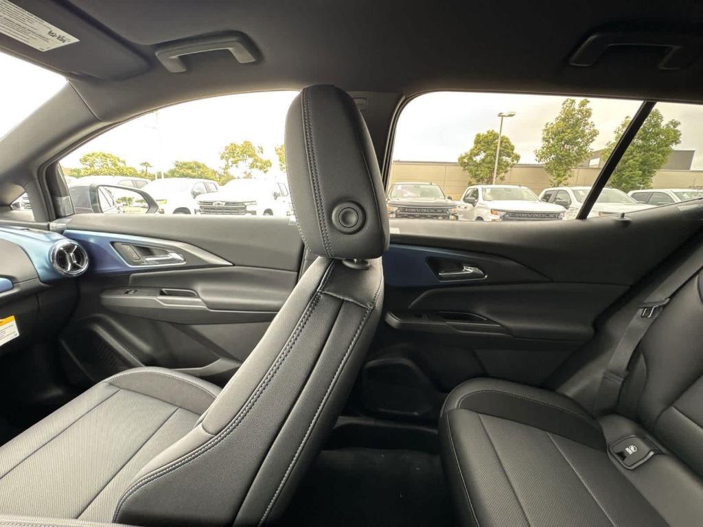 new 2025 Chevrolet Equinox EV car, priced at $31,937