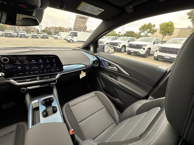 new 2025 Chevrolet Equinox EV car, priced at $31,038