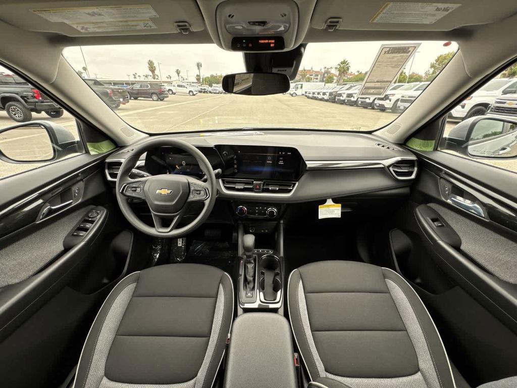 new 2026 Chevrolet TrailBlazer car, priced at $27,318
