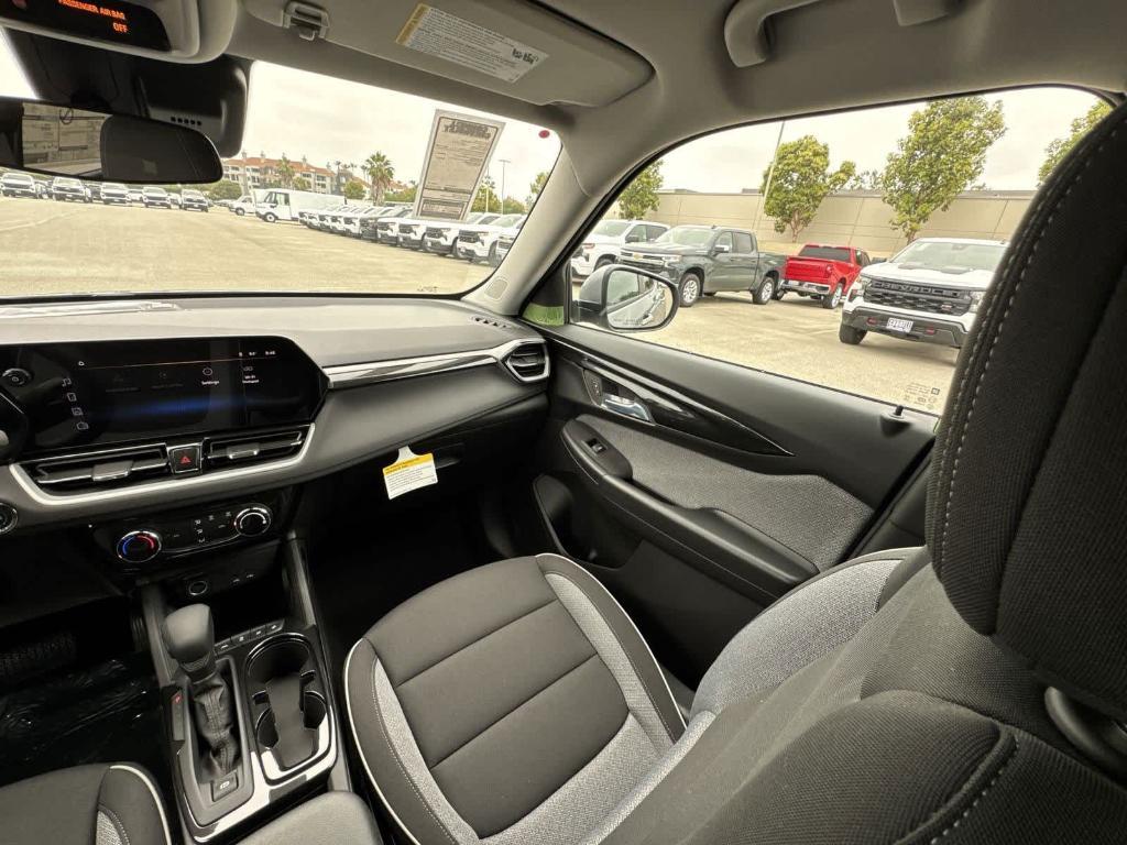 new 2026 Chevrolet TrailBlazer car, priced at $27,318