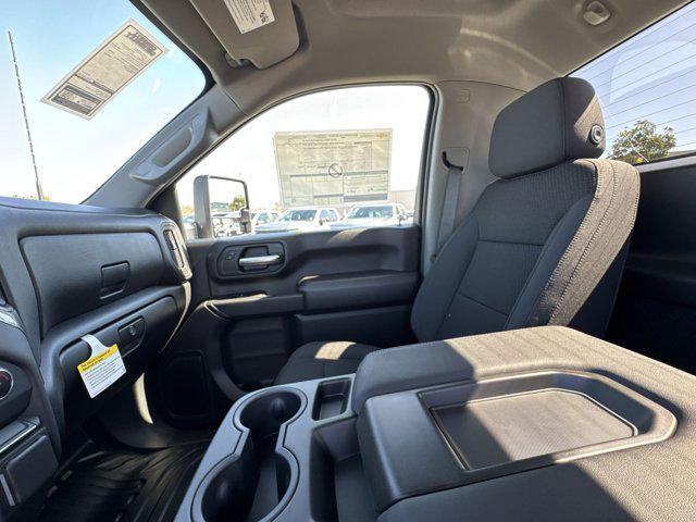 new 2025 Chevrolet Silverado 2500 car, priced at $47,943