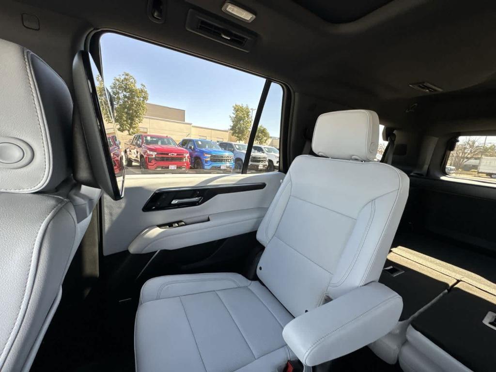 new 2025 Chevrolet Tahoe car, priced at $87,072