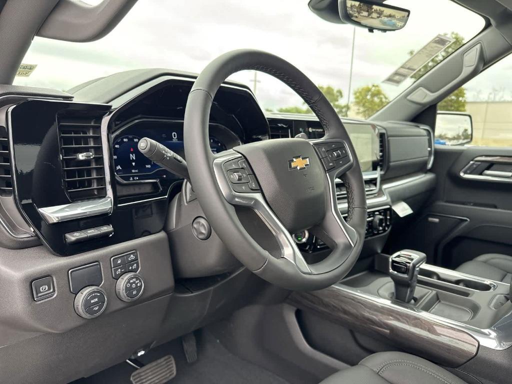 new 2025 Chevrolet Silverado 1500 car, priced at $60,182