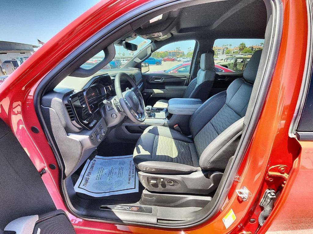 new 2025 Chevrolet Silverado 1500 car, priced at $72,573