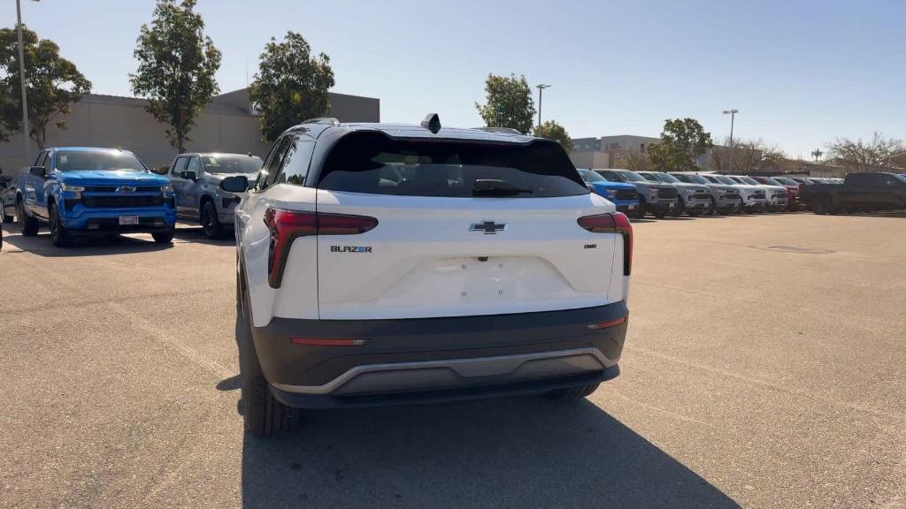 new 2025 Chevrolet Blazer EV car, priced at $39,428