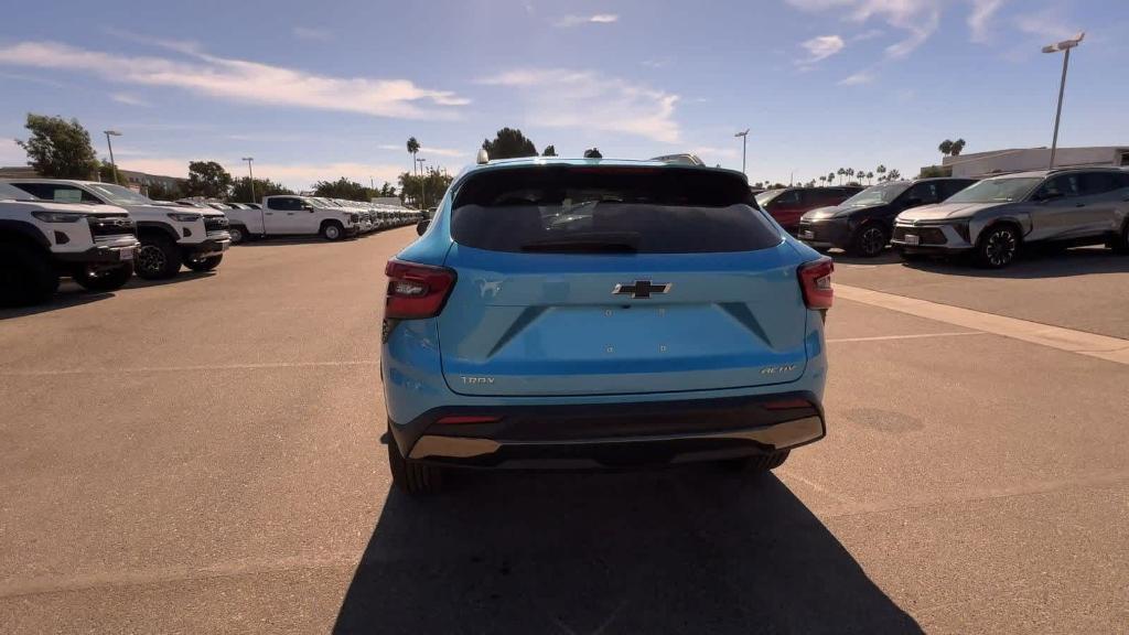 new 2025 Chevrolet Trax car, priced at $26,678