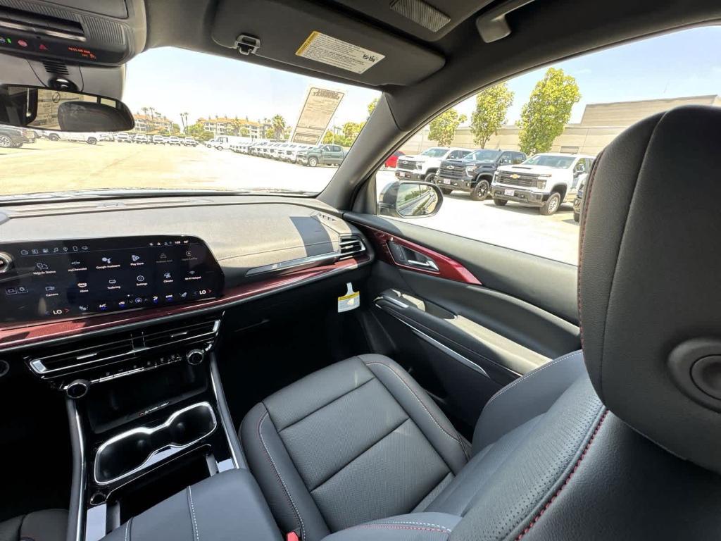 new 2025 Chevrolet Traverse car, priced at $51,358
