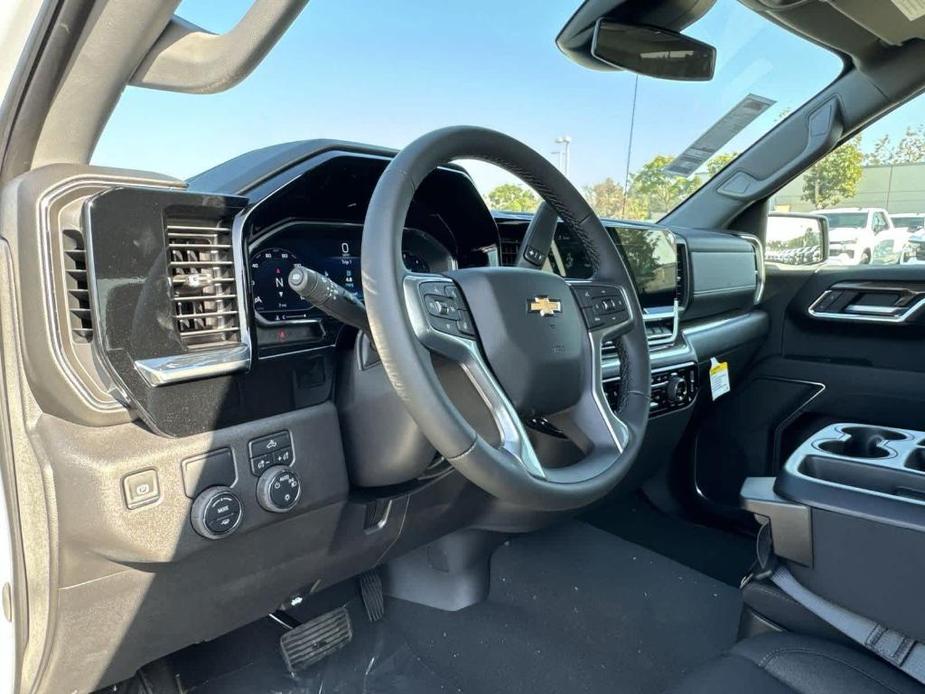 new 2025 Chevrolet Silverado 1500 car, priced at $49,043