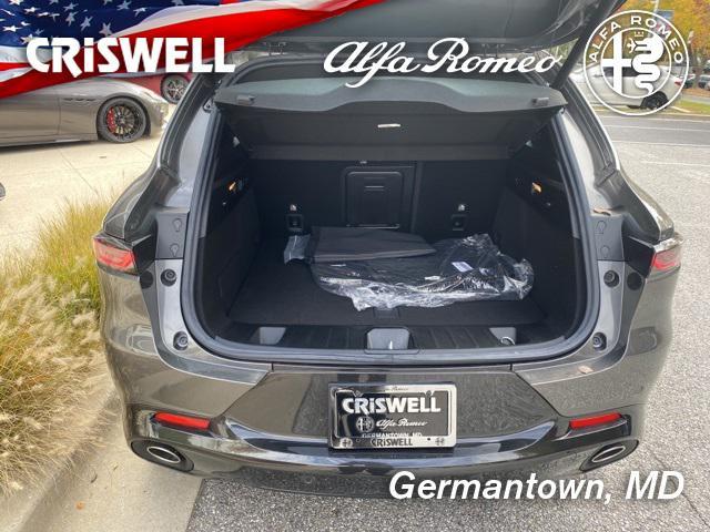 new 2024 Alfa Romeo Tonale car, priced at $54,200