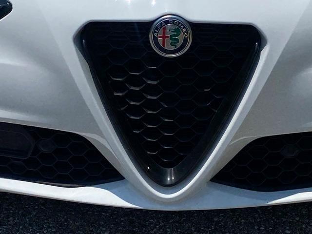 used 2021 Alfa Romeo Giulia car, priced at $29,888