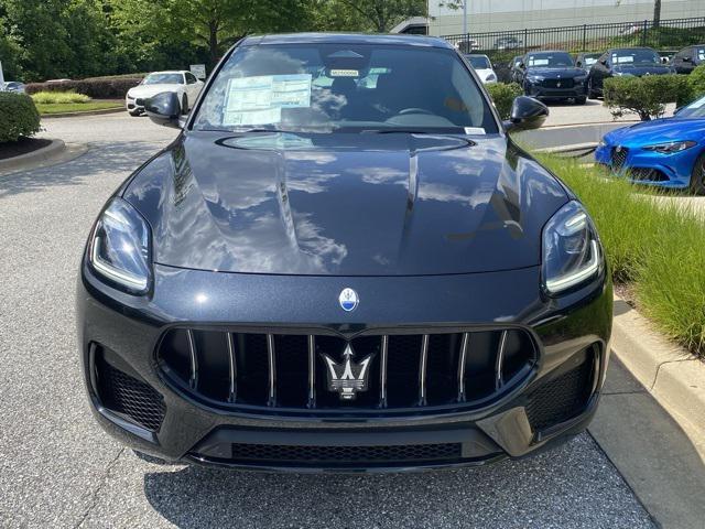 new 2025 Maserati Grecale car, priced at $85,245