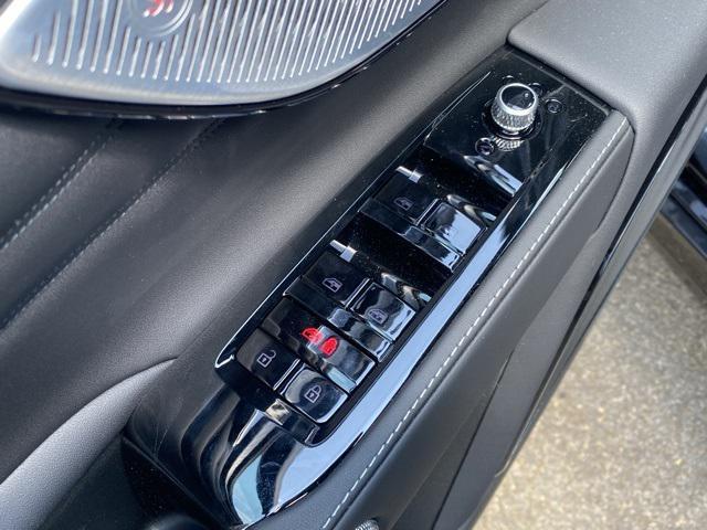 new 2025 Maserati Grecale car, priced at $85,245