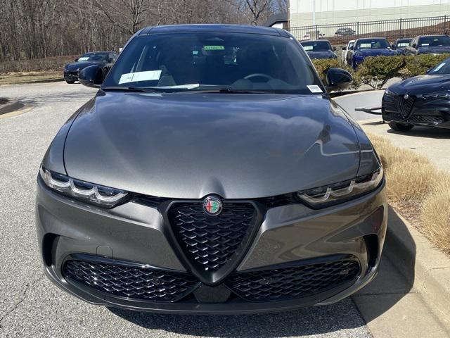 new 2025 Alfa Romeo Tonale car, priced at $41,025