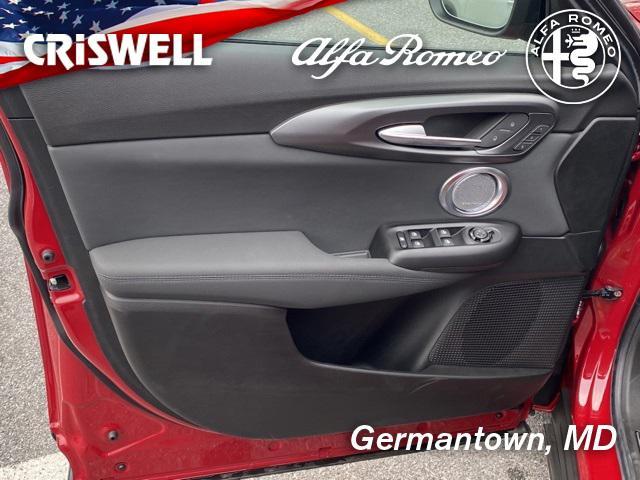 new 2024 Alfa Romeo Tonale car, priced at $52,040