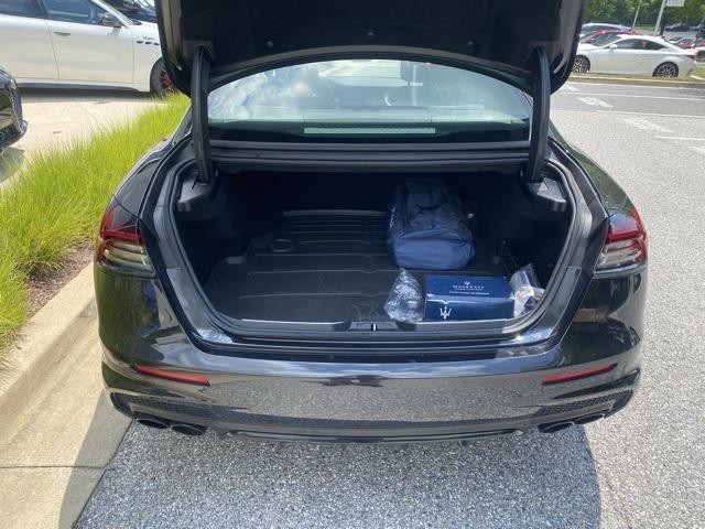 used 2022 Maserati Quattroporte car, priced at $53,732
