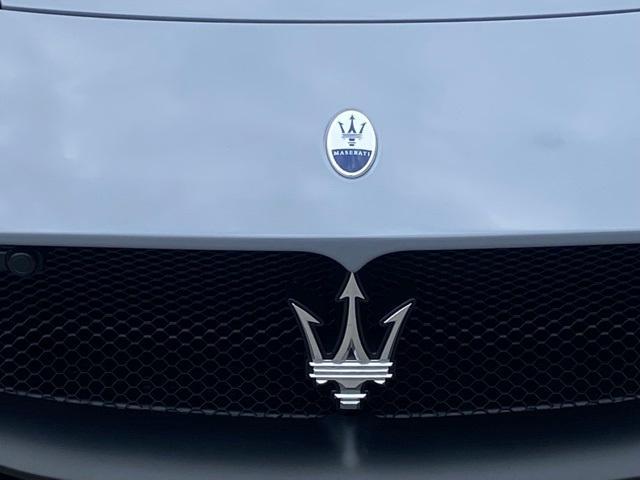 new 2023 Maserati MC20 car, priced at $271,645