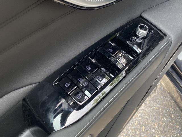 new 2025 Maserati Grecale car, priced at $85,245