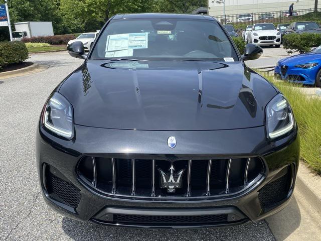 new 2025 Maserati Grecale car, priced at $85,245