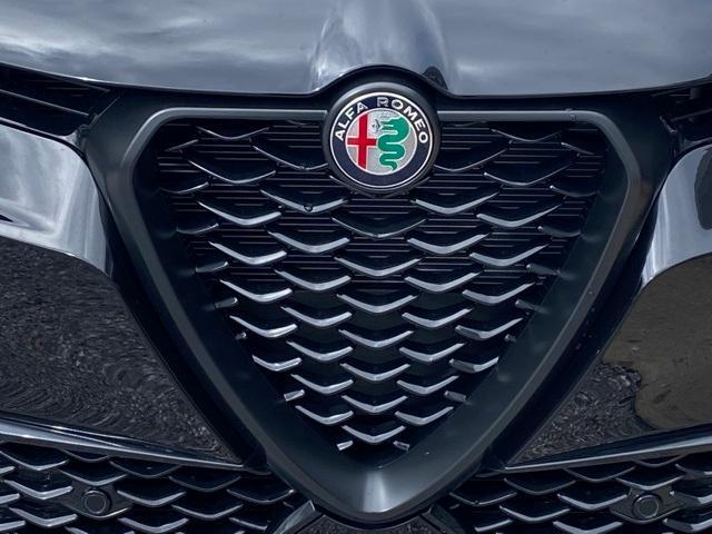new 2024 Alfa Romeo Tonale car, priced at $50,975