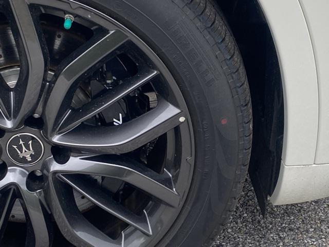 new 2024 Maserati Levante car, priced at $104,370
