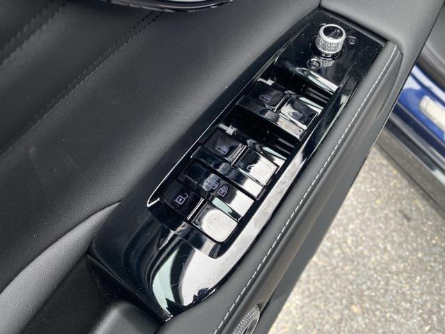 new 2025 Maserati Grecale car, priced at $87,030