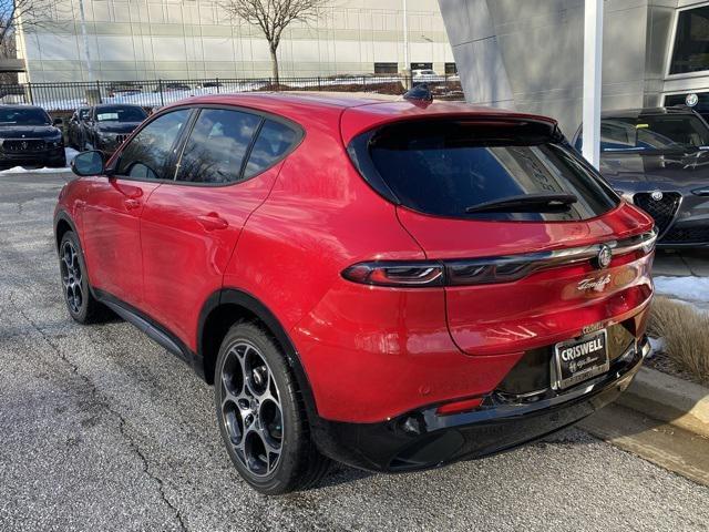 new 2025 Alfa Romeo Tonale car, priced at $42,525