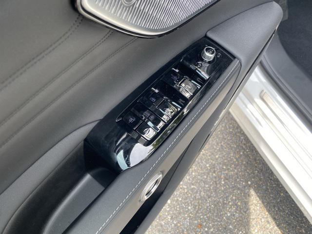 new 2025 Maserati Grecale car, priced at $84,095