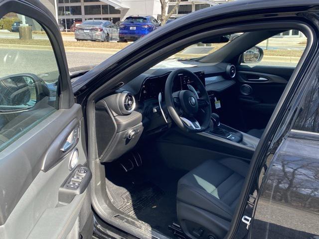 new 2025 Alfa Romeo Tonale car, priced at $46,525