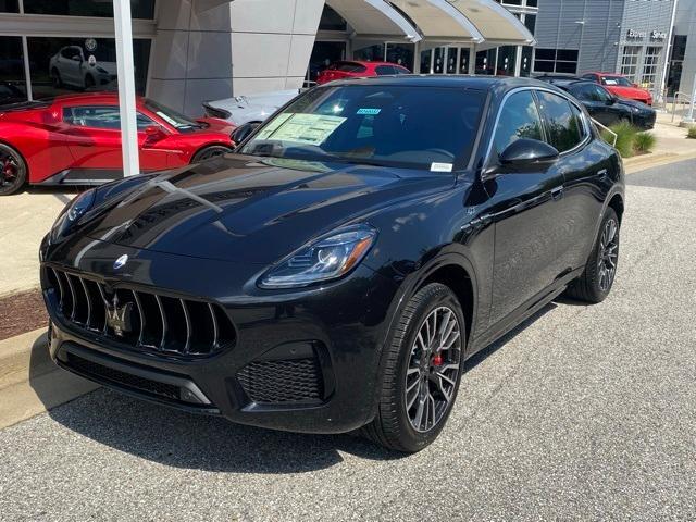 new 2024 Maserati Grecale car, priced at $69,584