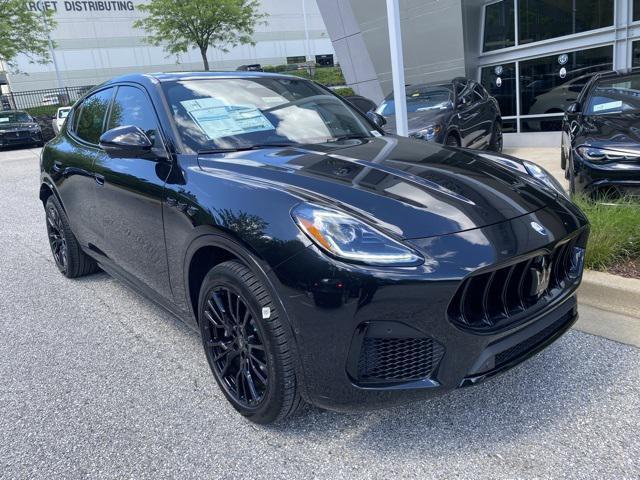 new 2025 Maserati Grecale car, priced at $89,850