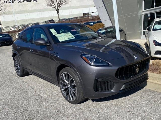 new 2023 Maserati Grecale car, priced at $72,658