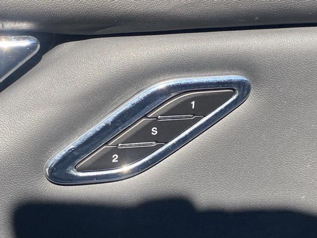 used 2022 Maserati Quattroporte car, priced at $52,995