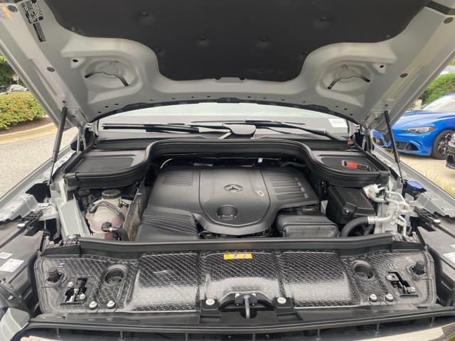 used 2025 Mercedes-Benz GLS 450 car, priced at $89,989