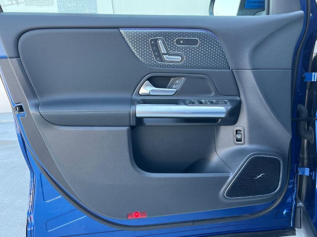 used 2025 Mercedes-Benz GLA 250 car, priced at $41,999