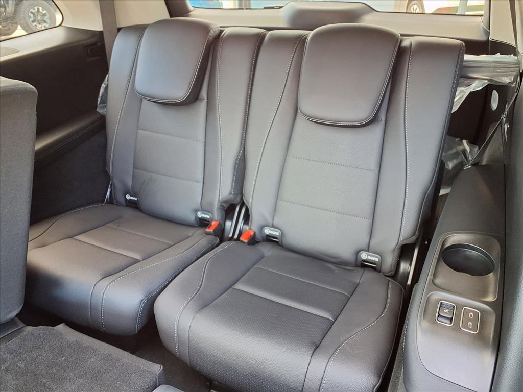 new 2026 Mercedes-Benz GLS 450 car, priced at $97,250