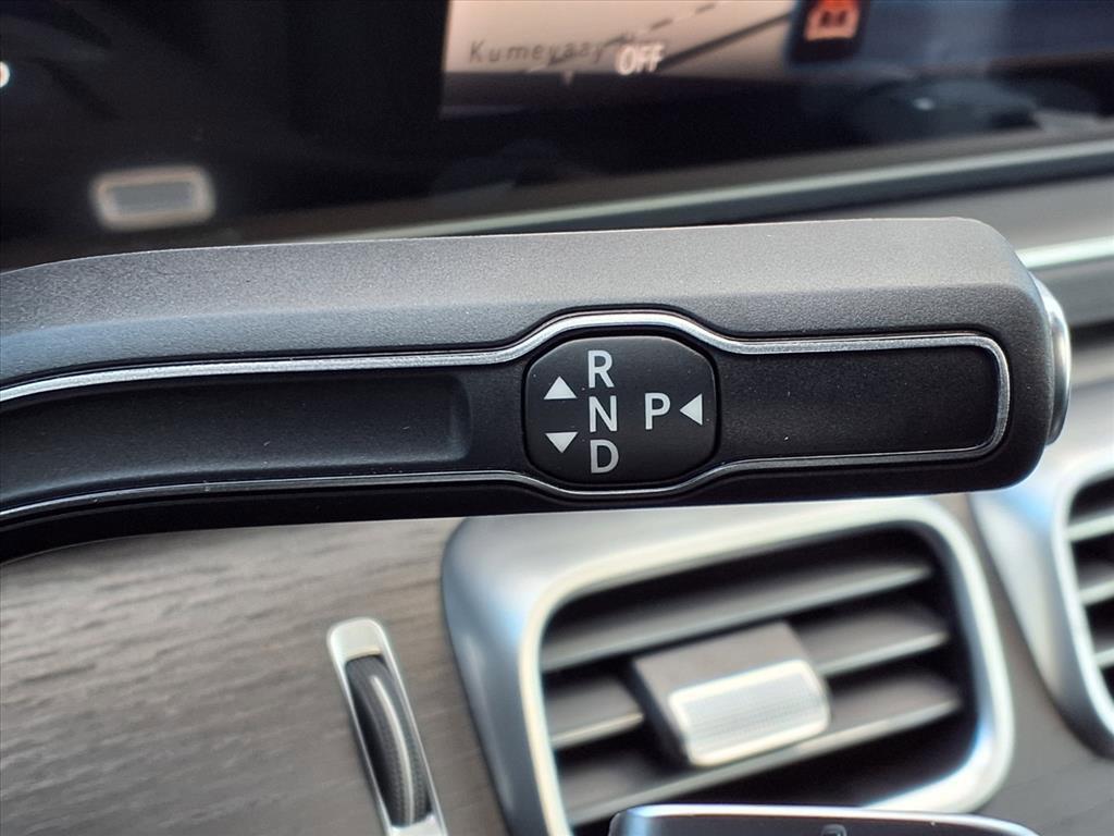 new 2026 Mercedes-Benz GLS 450 car, priced at $97,250