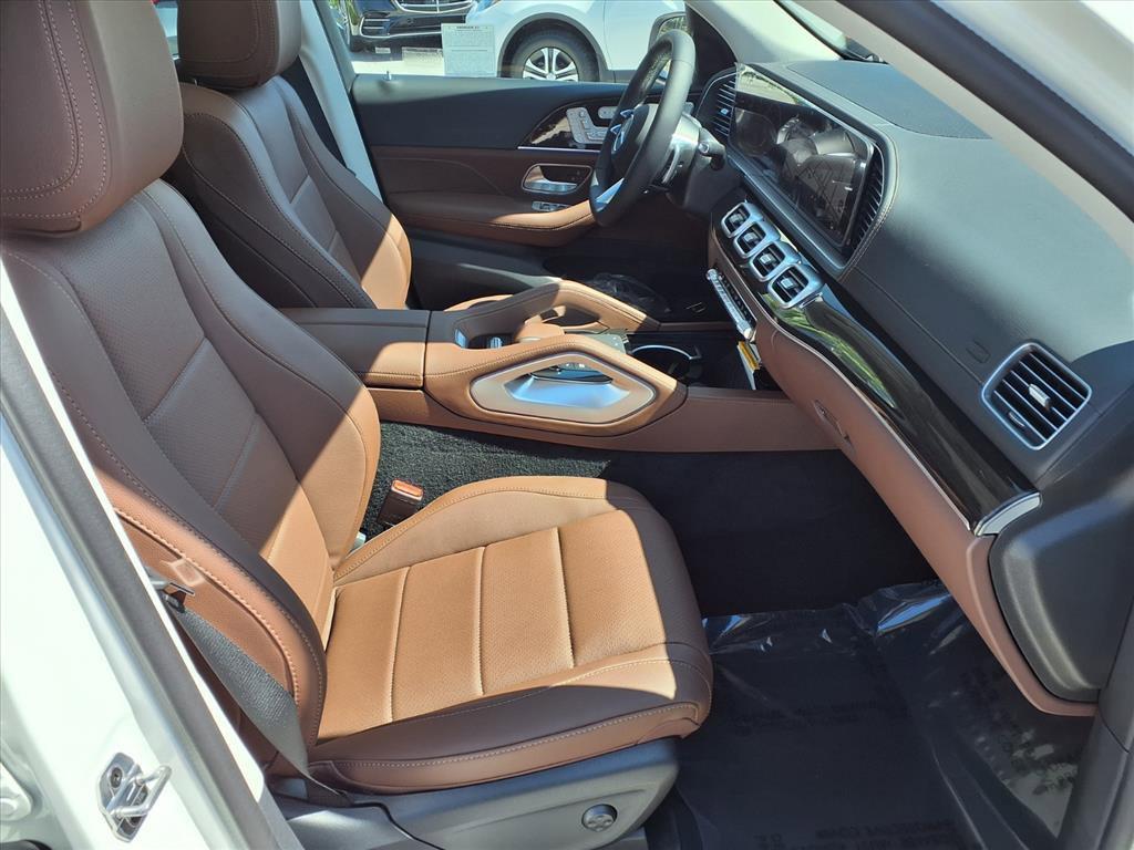 new 2026 Mercedes-Benz GLS 450 car, priced at $96,040