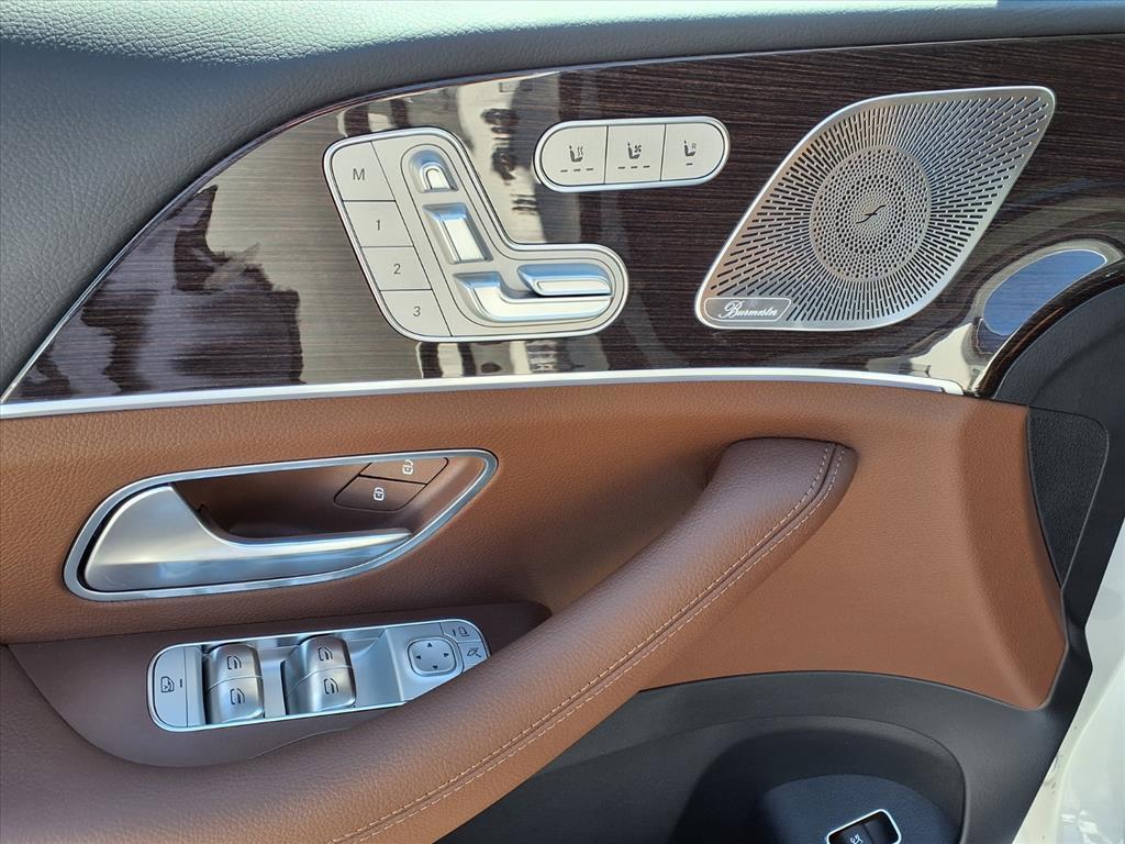 new 2026 Mercedes-Benz GLS 450 car, priced at $96,040