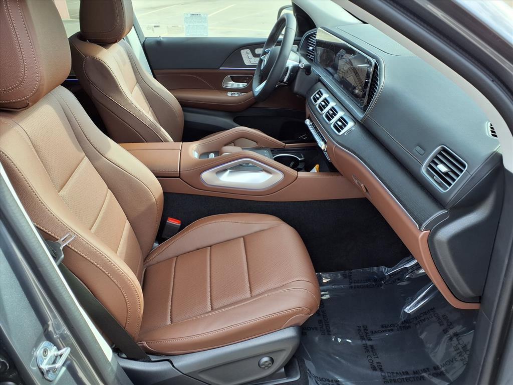 new 2026 Mercedes-Benz GLS 450 car, priced at $97,550