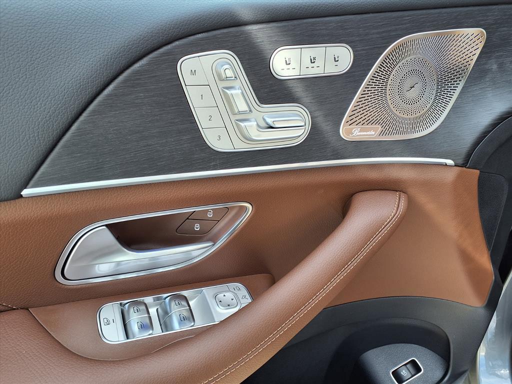 new 2026 Mercedes-Benz GLS 450 car, priced at $97,550